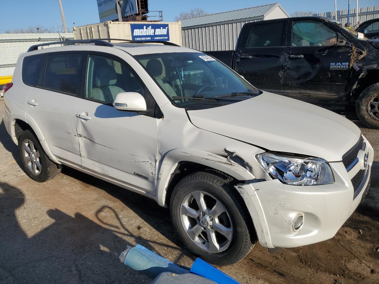 Photo 3 VIN: 2T3BF31V39W012459 - TOYOTA RAV 4 