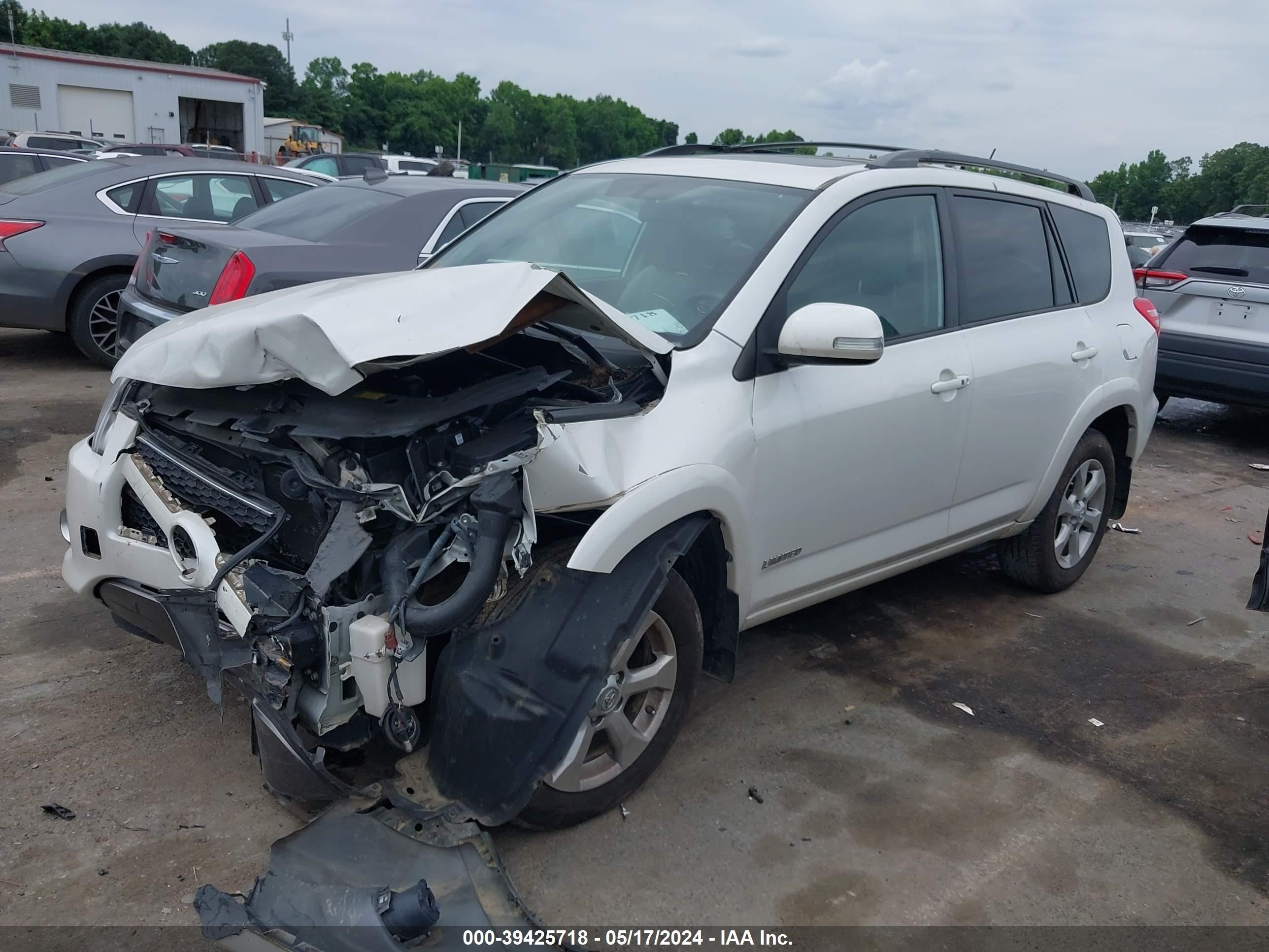 Photo 1 VIN: 2T3BF31V69W012794 - TOYOTA RAV 4 