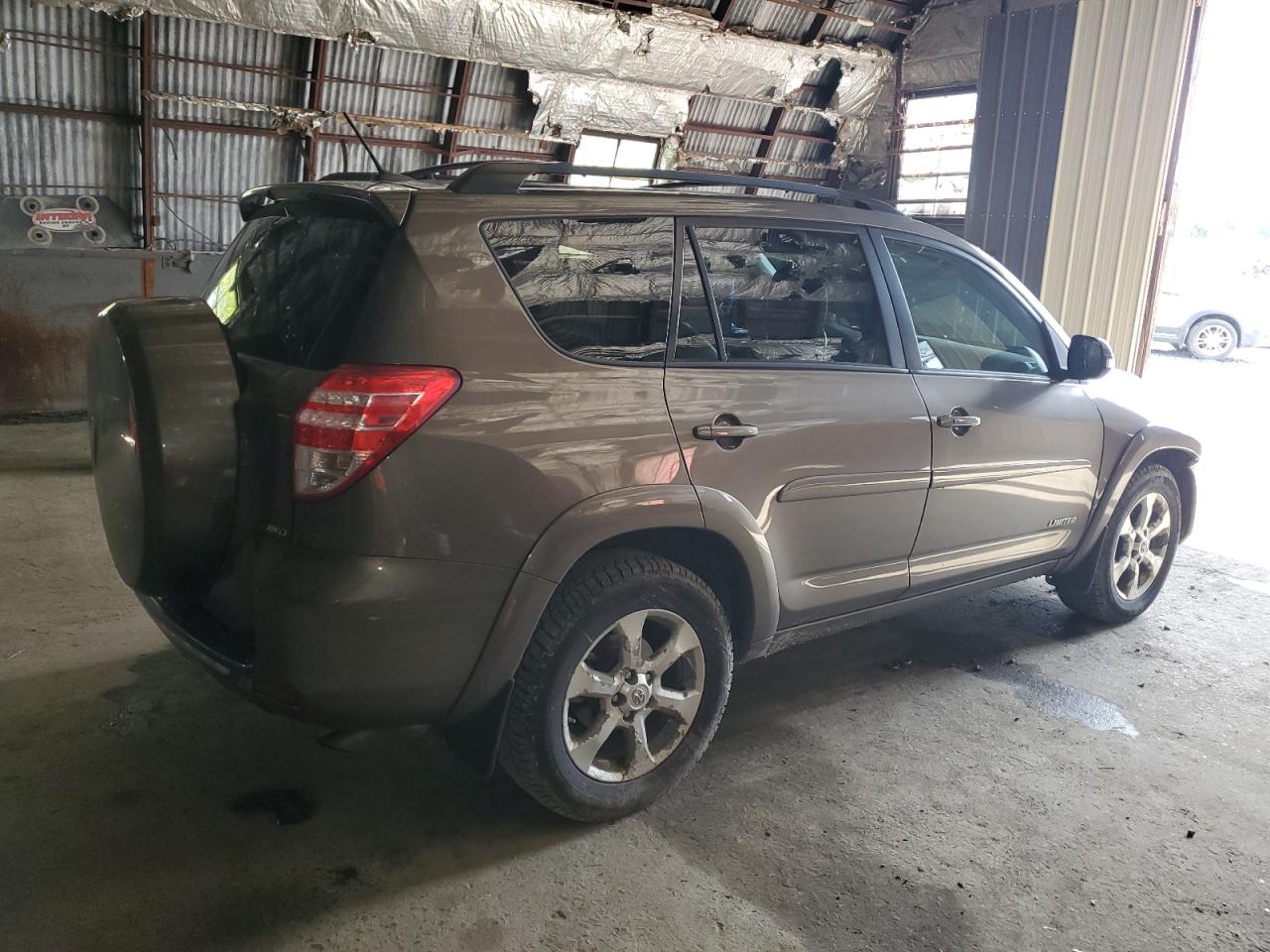 Photo 2 VIN: 2T3BF31V99W023613 - TOYOTA RAV 4 