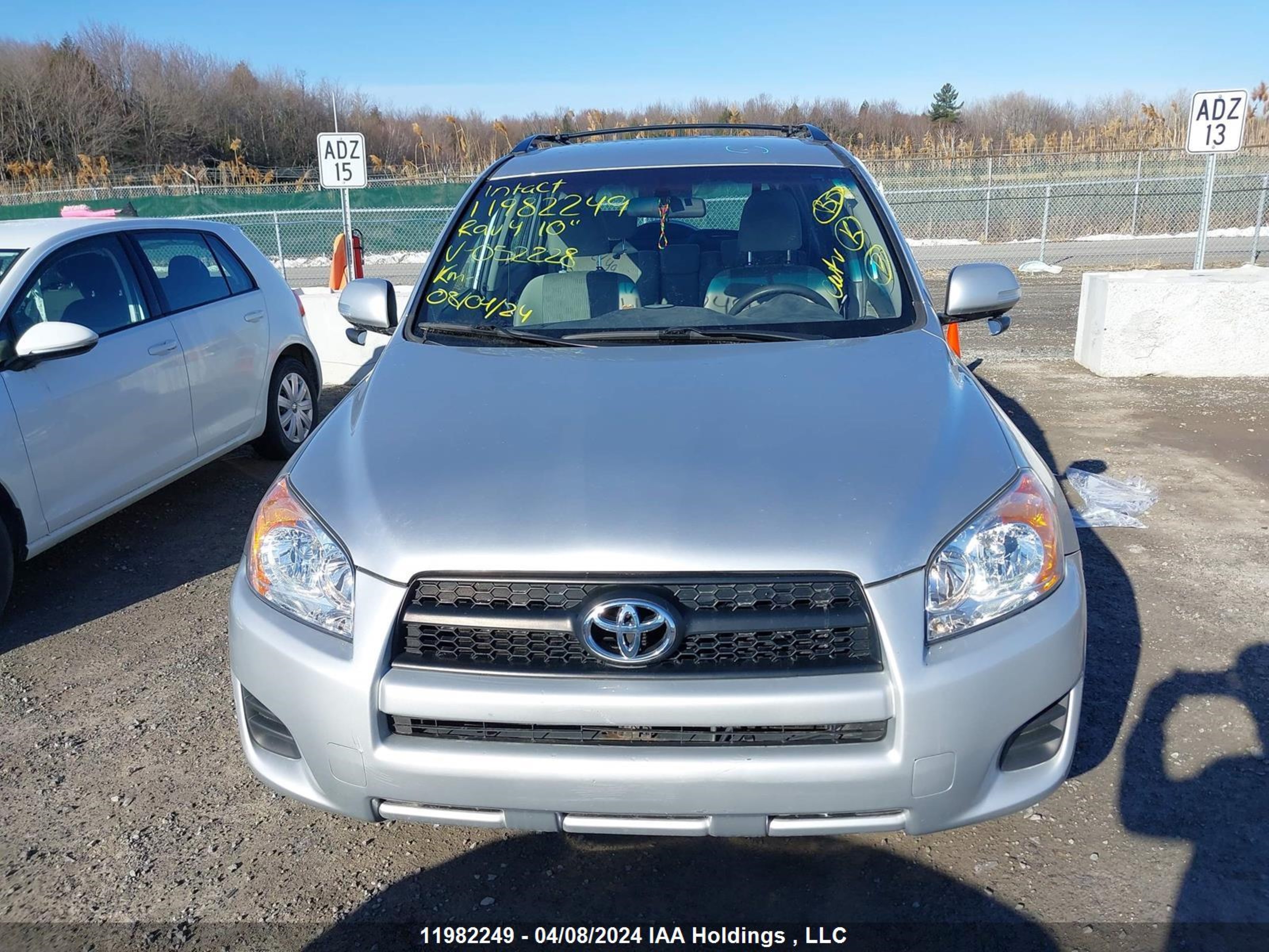 Photo 11 VIN: 2T3BF4DV0AW052228 - TOYOTA RAV 4 