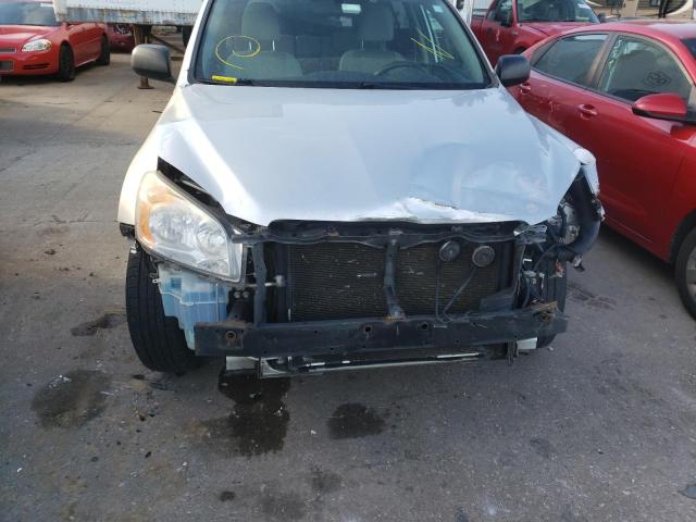 Photo 8 VIN: 2T3BF4DV0BW096506 - TOYOTA RAV4 