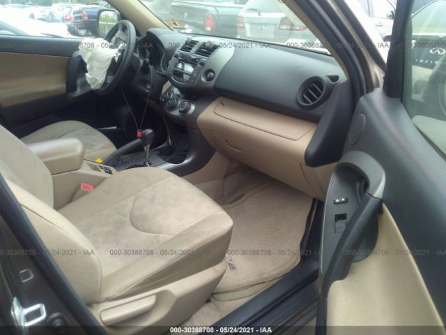 Photo 4 VIN: 2T3BF4DV0BW100599 - TOYOTA RAV4 