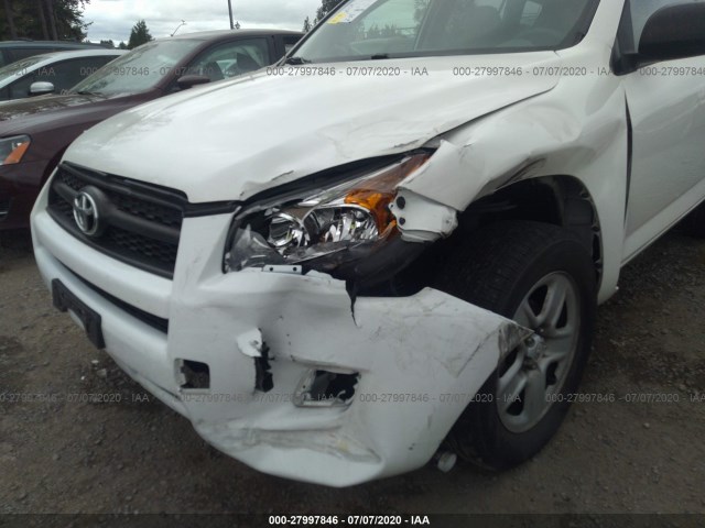 Photo 5 VIN: 2T3BF4DV0BW102093 - TOYOTA RAV4 