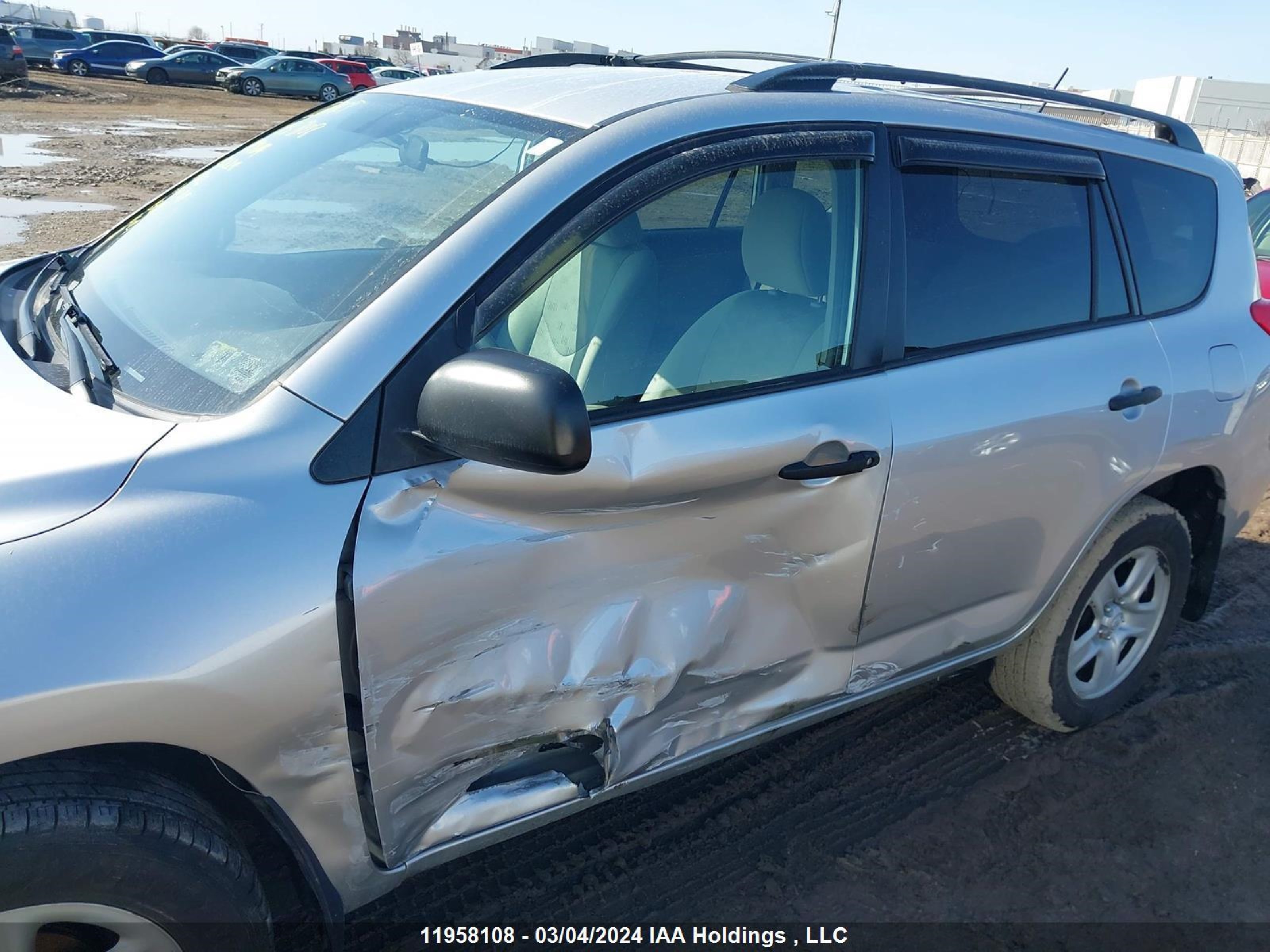 Photo 5 VIN: 2T3BF4DV0BW132291 - TOYOTA RAV 4 