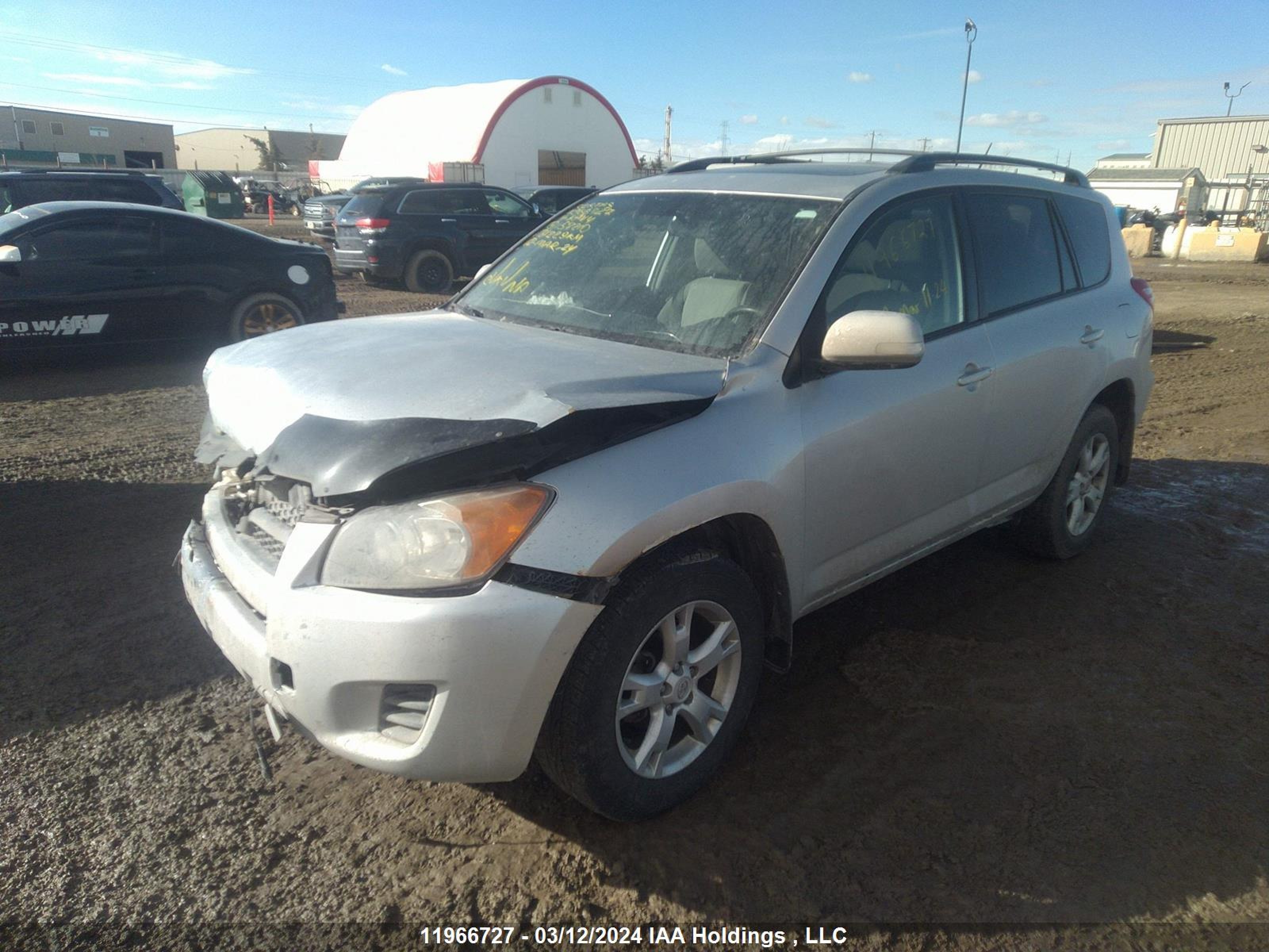 Photo 1 VIN: 2T3BF4DV0BW157210 - TOYOTA RAV 4 