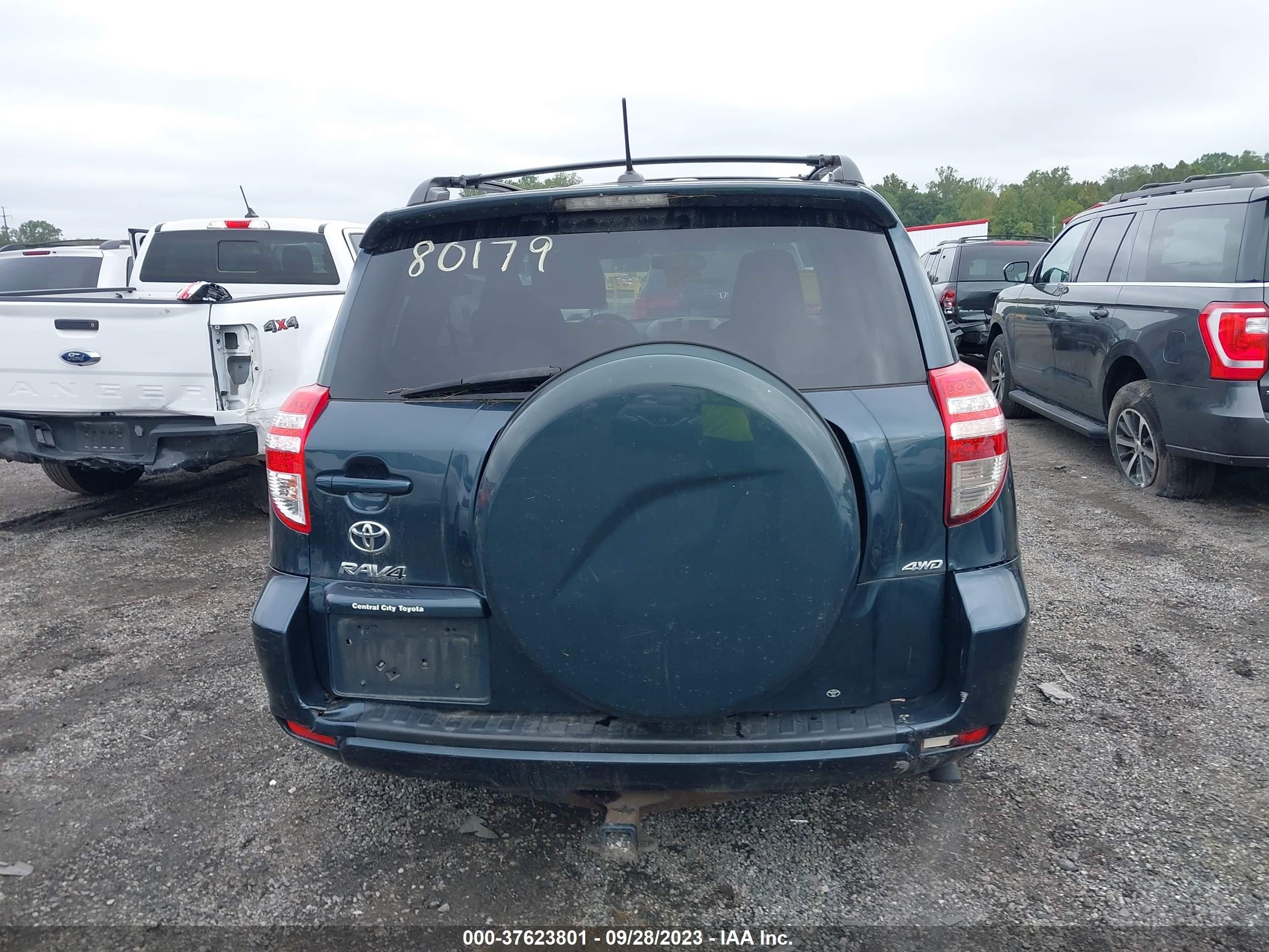 Photo 15 VIN: 2T3BF4DV0BW160768 - TOYOTA RAV 4 