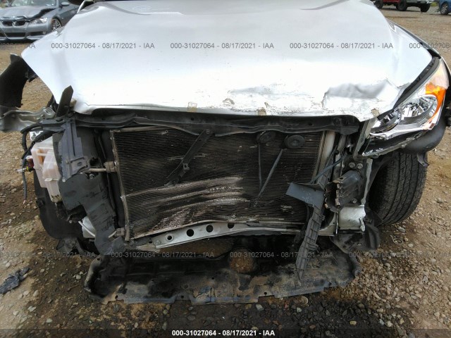 Photo 5 VIN: 2T3BF4DV0CW177930 - TOYOTA RAV4 