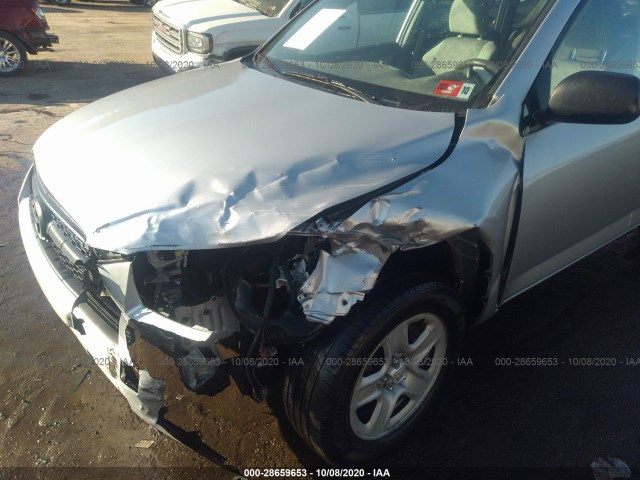 Photo 5 VIN: 2T3BF4DV0CW181492 - TOYOTA RAV4 