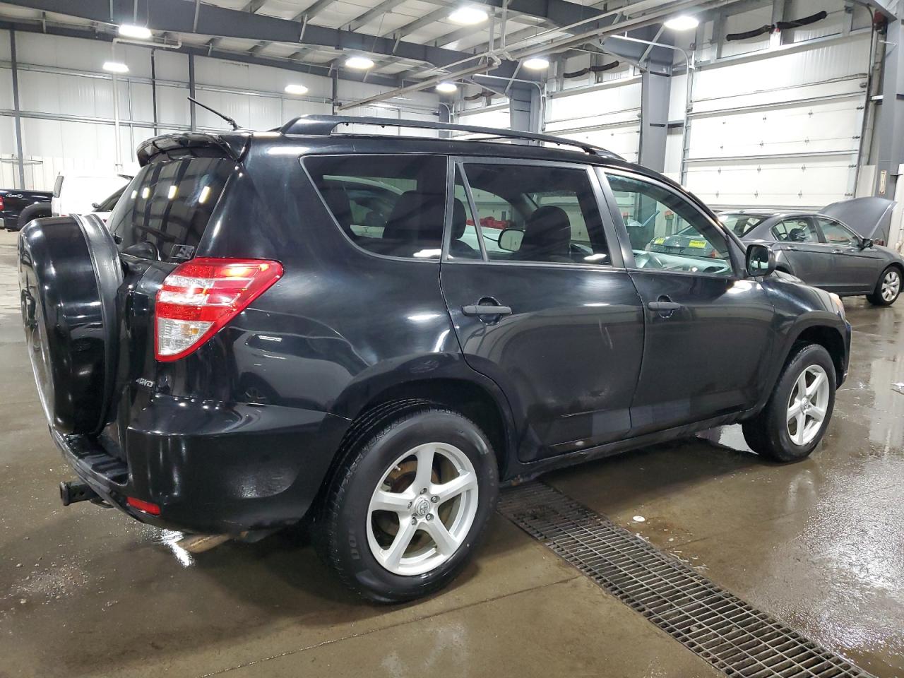 Photo 2 VIN: 2T3BF4DV0CW183694 - TOYOTA RAV 4 