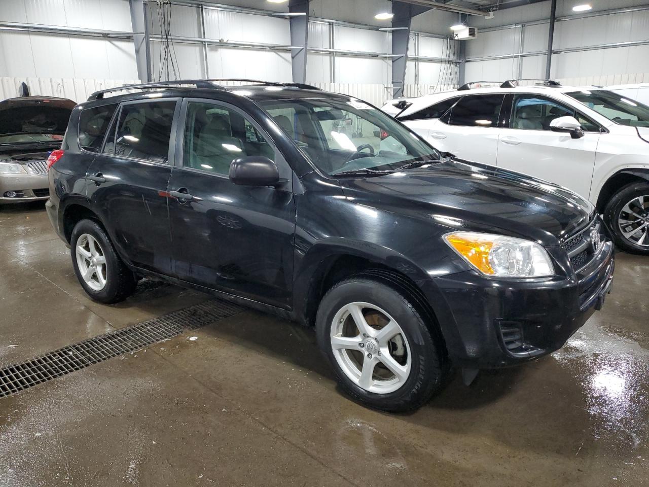 Photo 3 VIN: 2T3BF4DV0CW183694 - TOYOTA RAV 4 