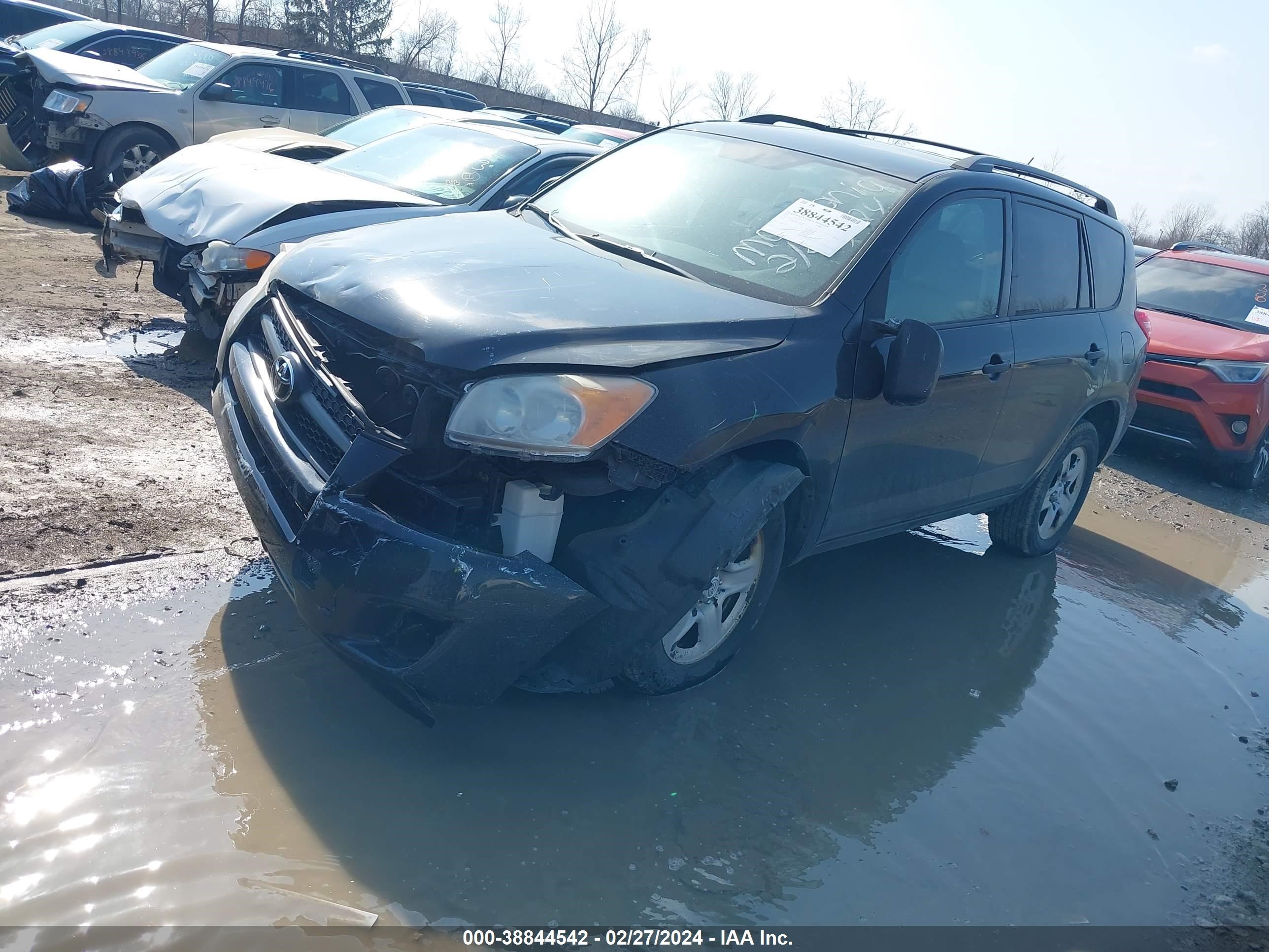 Photo 1 VIN: 2T3BF4DV0CW201269 - TOYOTA RAV 4 