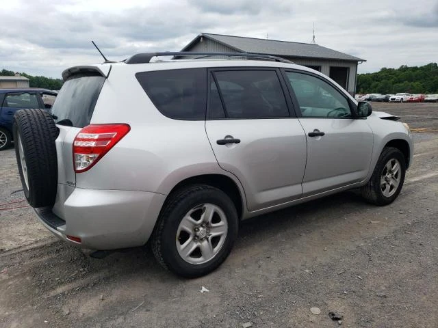 Photo 2 VIN: 2T3BF4DV1AW062119 - TOYOTA RAV4 