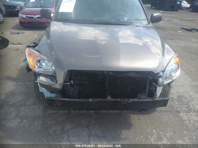 Photo 5 VIN: 2T3BF4DV1AW076800 - TOYOTA RAV4 