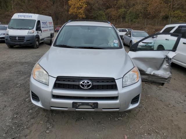 Photo 4 VIN: 2T3BF4DV1BW091900 - TOYOTA RAV4 
