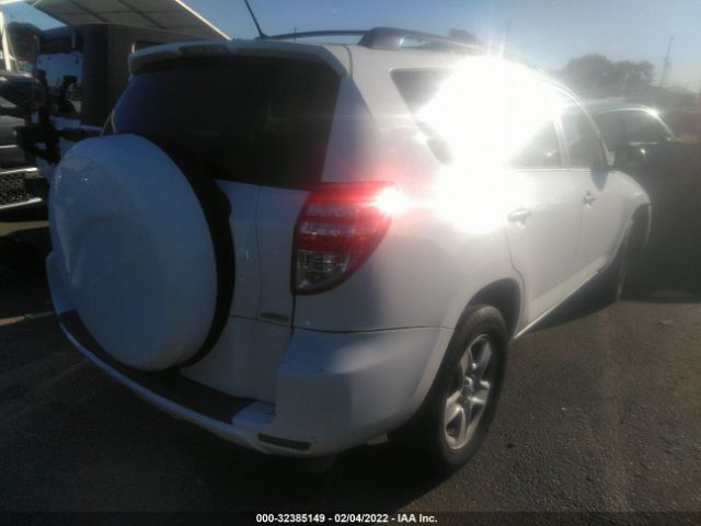 Photo 3 VIN: 2T3BF4DV1BW099169 - TOYOTA RAV4 