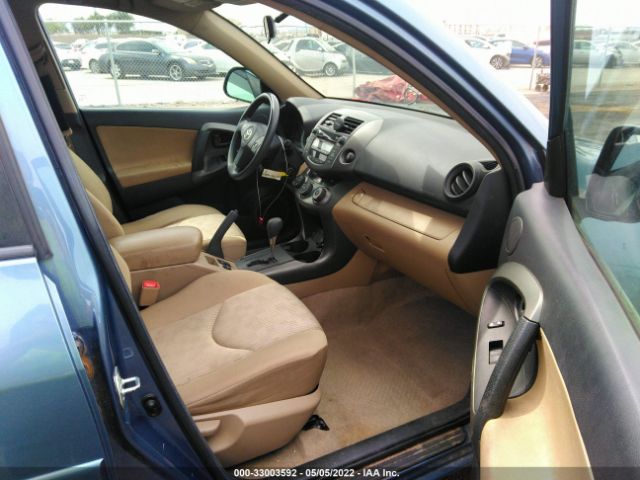 Photo 4 VIN: 2T3BF4DV1BW164084 - TOYOTA RAV4 