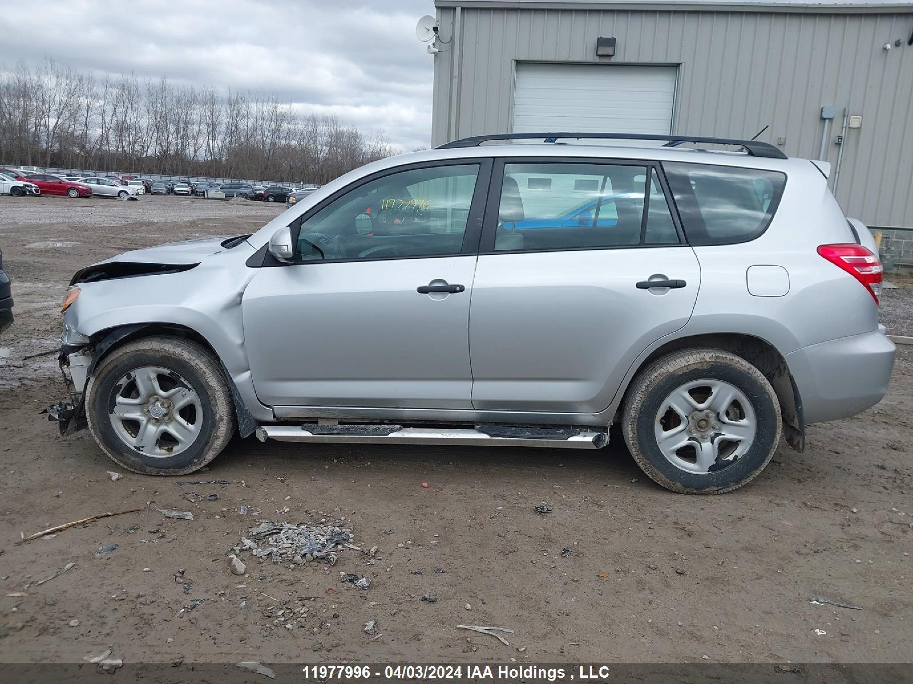 Photo 13 VIN: 2T3BF4DV1BW175490 - TOYOTA RAV 4 