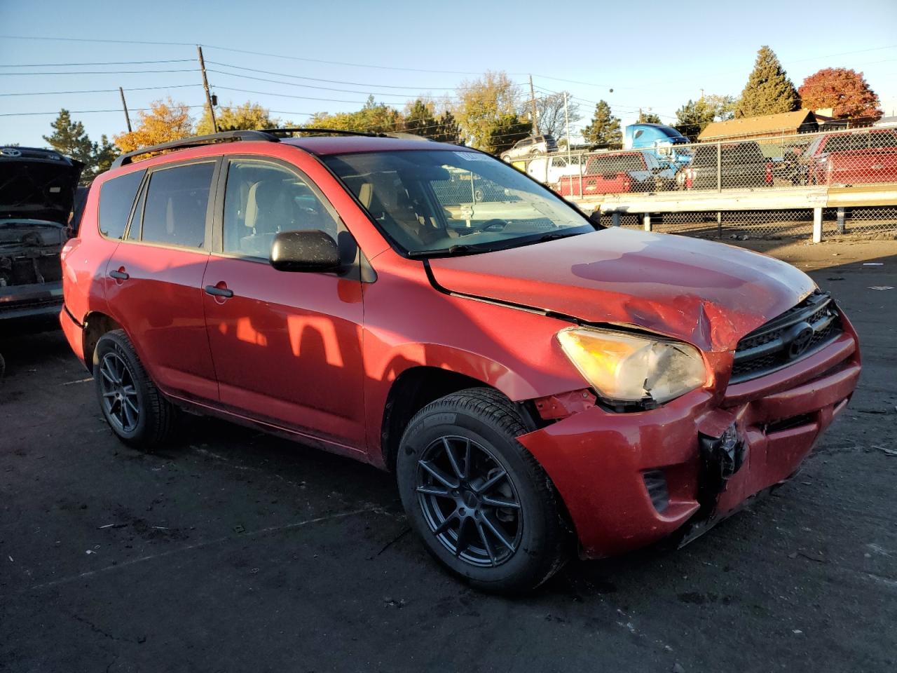 Photo 3 VIN: 2T3BF4DV1CW185793 - TOYOTA RAV 4 