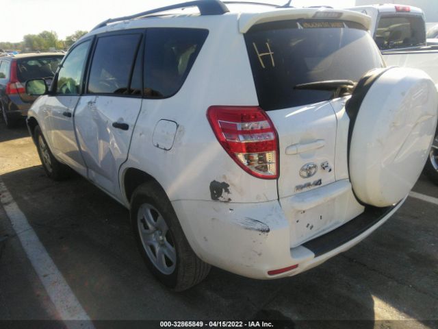 Photo 2 VIN: 2T3BF4DV1CW258516 - TOYOTA RAV4 