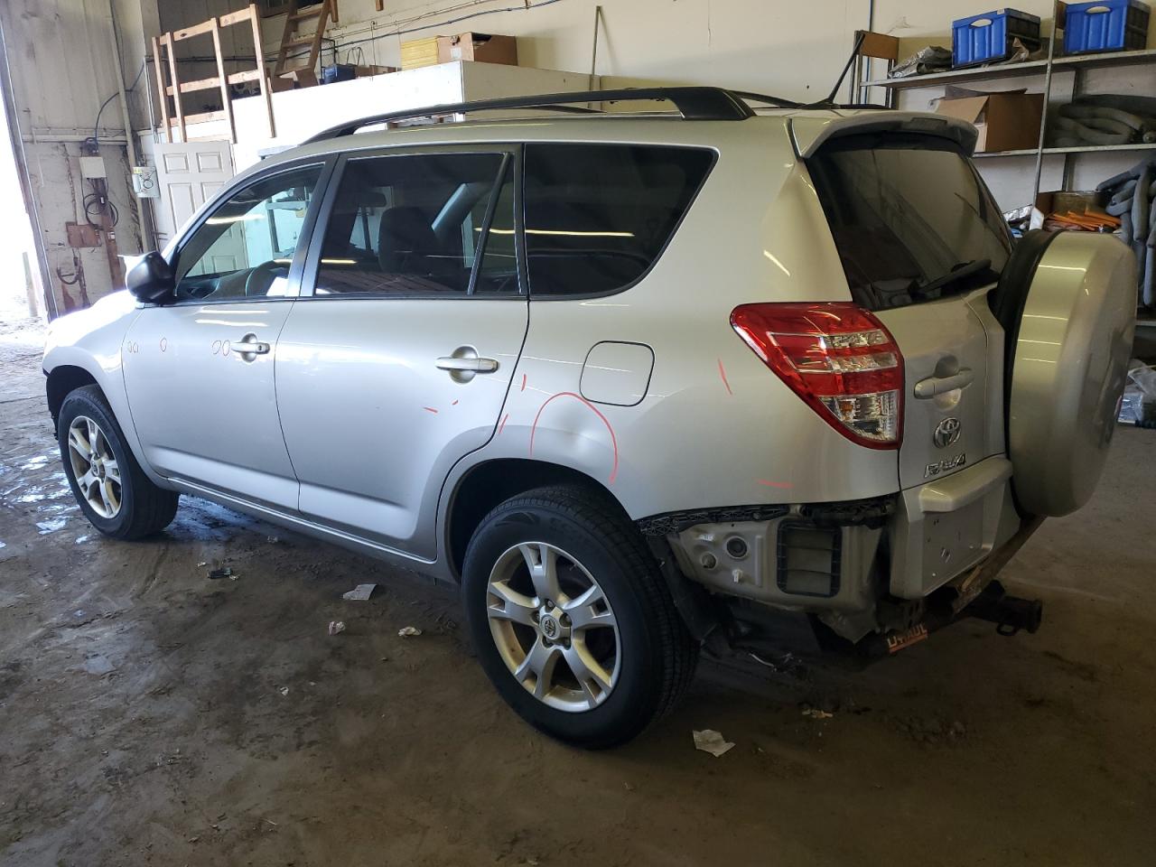 Photo 1 VIN: 2T3BF4DV1CW262470 - TOYOTA RAV 4 