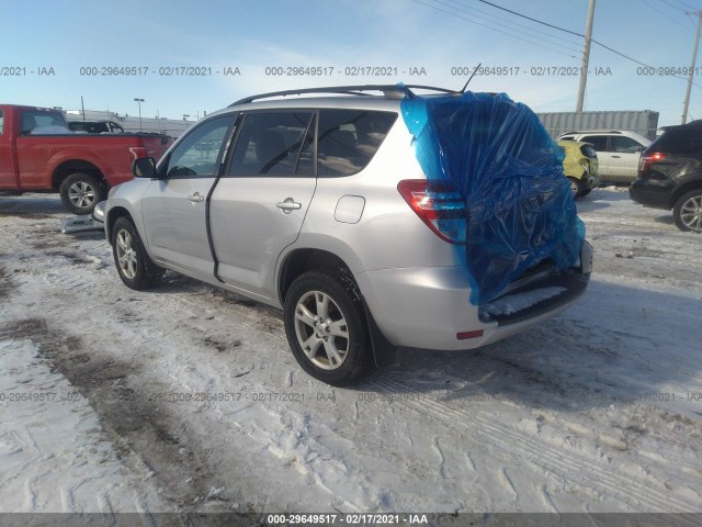 Photo 2 VIN: 2T3BF4DV1CW266700 - TOYOTA RAV4 