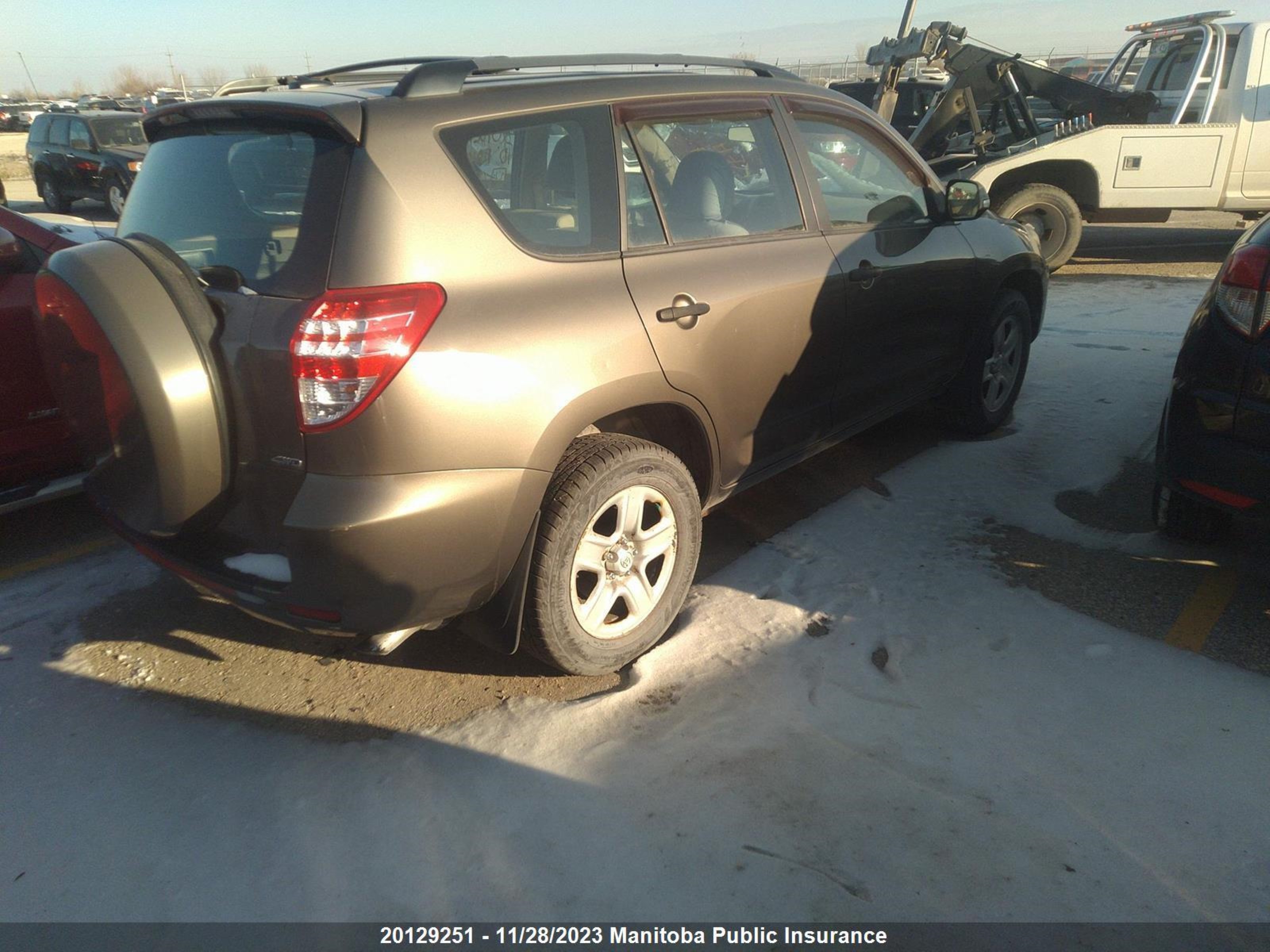 Photo 3 VIN: 2T3BF4DV2AW026794 - TOYOTA RAV 4 