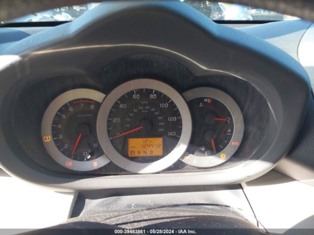 Photo 6 VIN: 2T3BF4DV2AW054594 - TOYOTA RAV4 