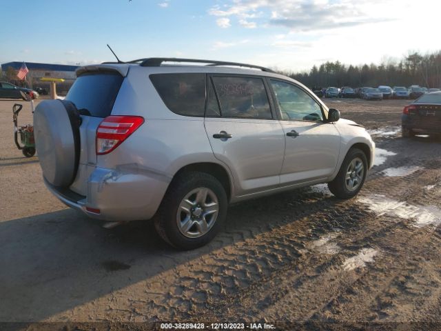 Photo 3 VIN: 2T3BF4DV2AW071170 - TOYOTA RAV4 