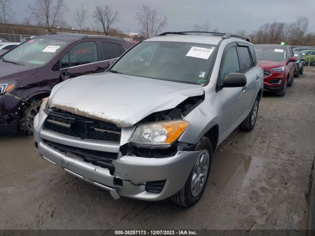 Photo 1 VIN: 2T3BF4DV2BW103424 - TOYOTA RAV4 