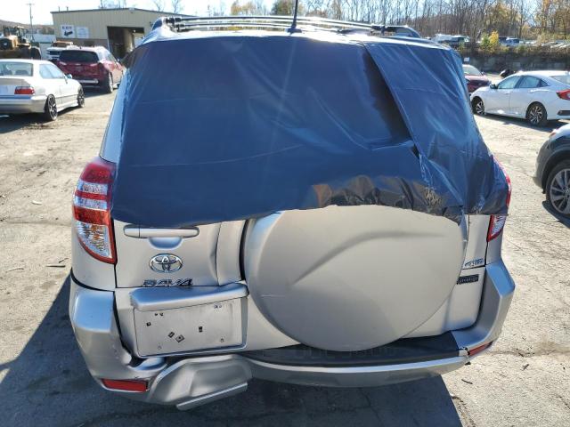 Photo 8 VIN: 2T3BF4DV2BW142031 - TOYOTA RAV4 