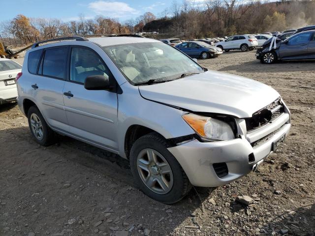 Photo 3 VIN: 2T3BF4DV2BW143695 - TOYOTA RAV4 