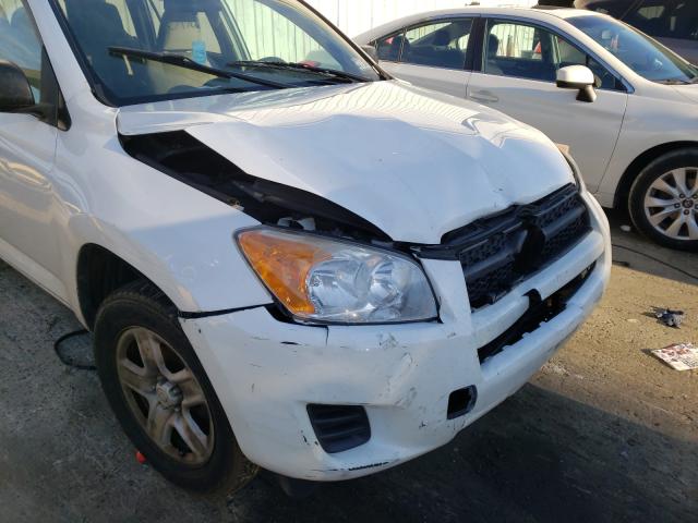 Photo 8 VIN: 2T3BF4DV2CW187360 - TOYOTA RAV4 