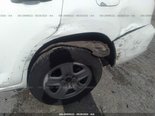 Photo 5 VIN: 2T3BF4DV2CW201001 - TOYOTA RAV4 