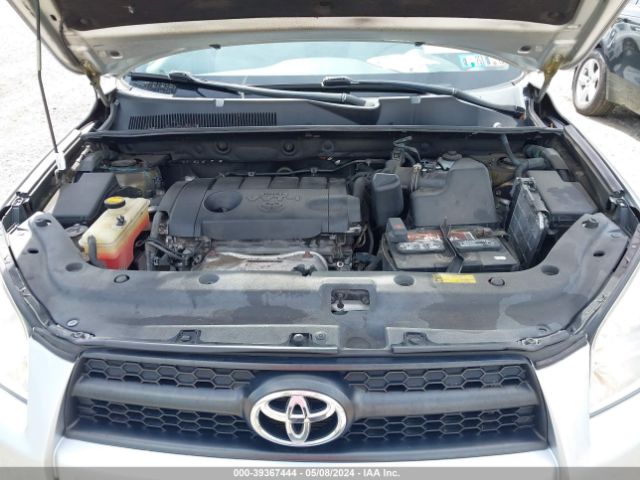 Photo 9 VIN: 2T3BF4DV2CW231924 - TOYOTA RAV4 