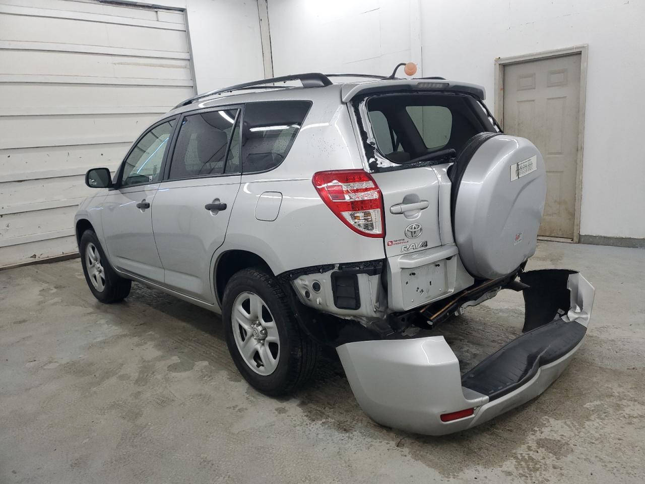 Photo 1 VIN: 2T3BF4DV2CW265541 - TOYOTA RAV 4 