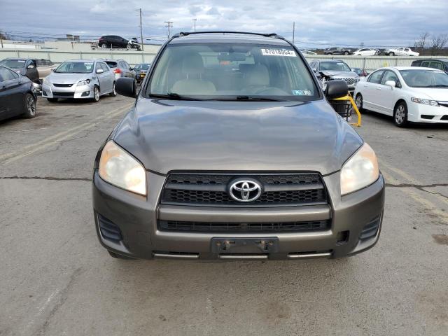 Photo 4 VIN: 2T3BF4DV3AW047931 - TOYOTA RAV4 