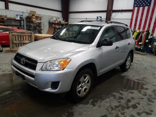 Photo 1 VIN: 2T3BF4DV3AW055141 - TOYOTA RAV4 