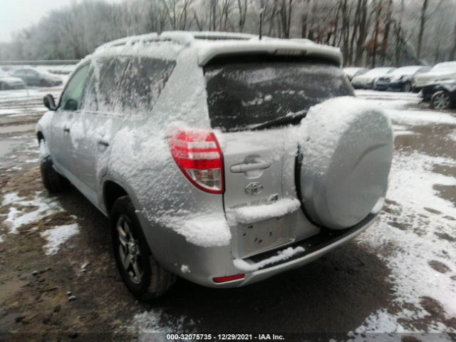 Photo 2 VIN: 2T3BF4DV3AW070738 - TOYOTA RAV4 