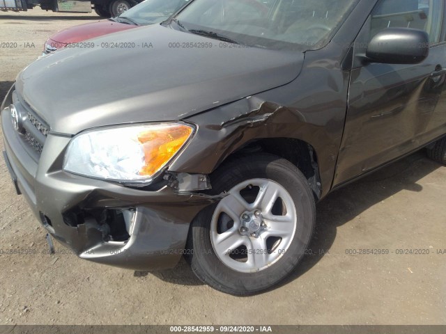 Photo 5 VIN: 2T3BF4DV3BW094555 - TOYOTA RAV4 