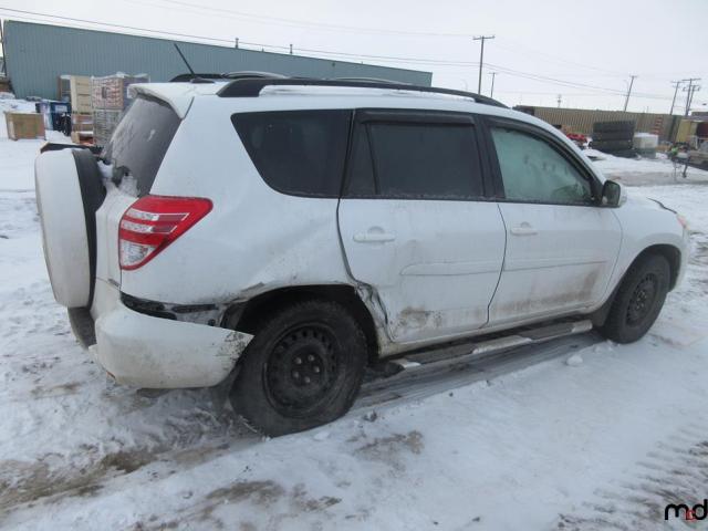 Photo 8 VIN: 2T3BF4DV3BW122385 - TOYOTA RAV4 