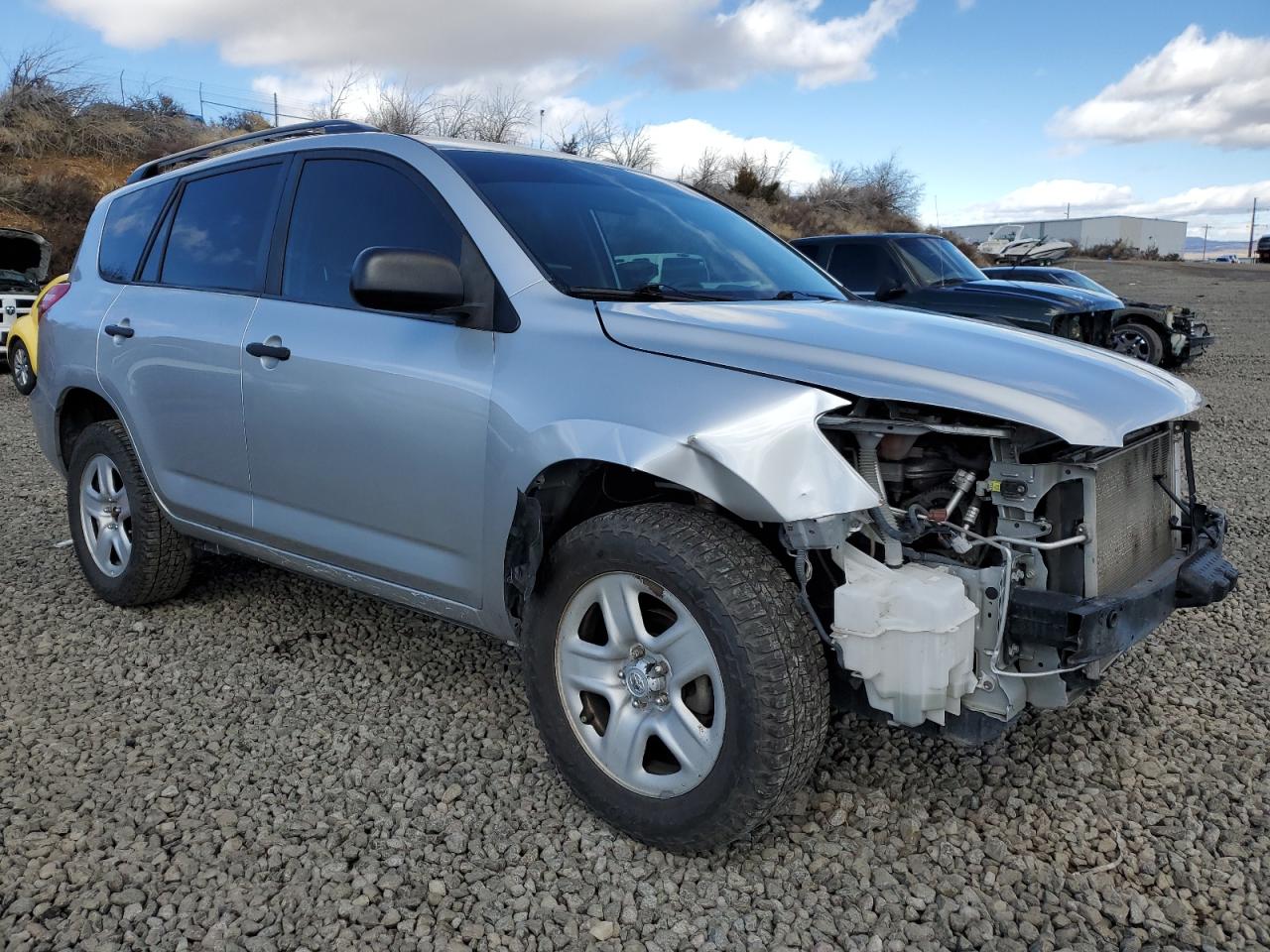 Photo 3 VIN: 2T3BF4DV3BW151823 - TOYOTA RAV 4 