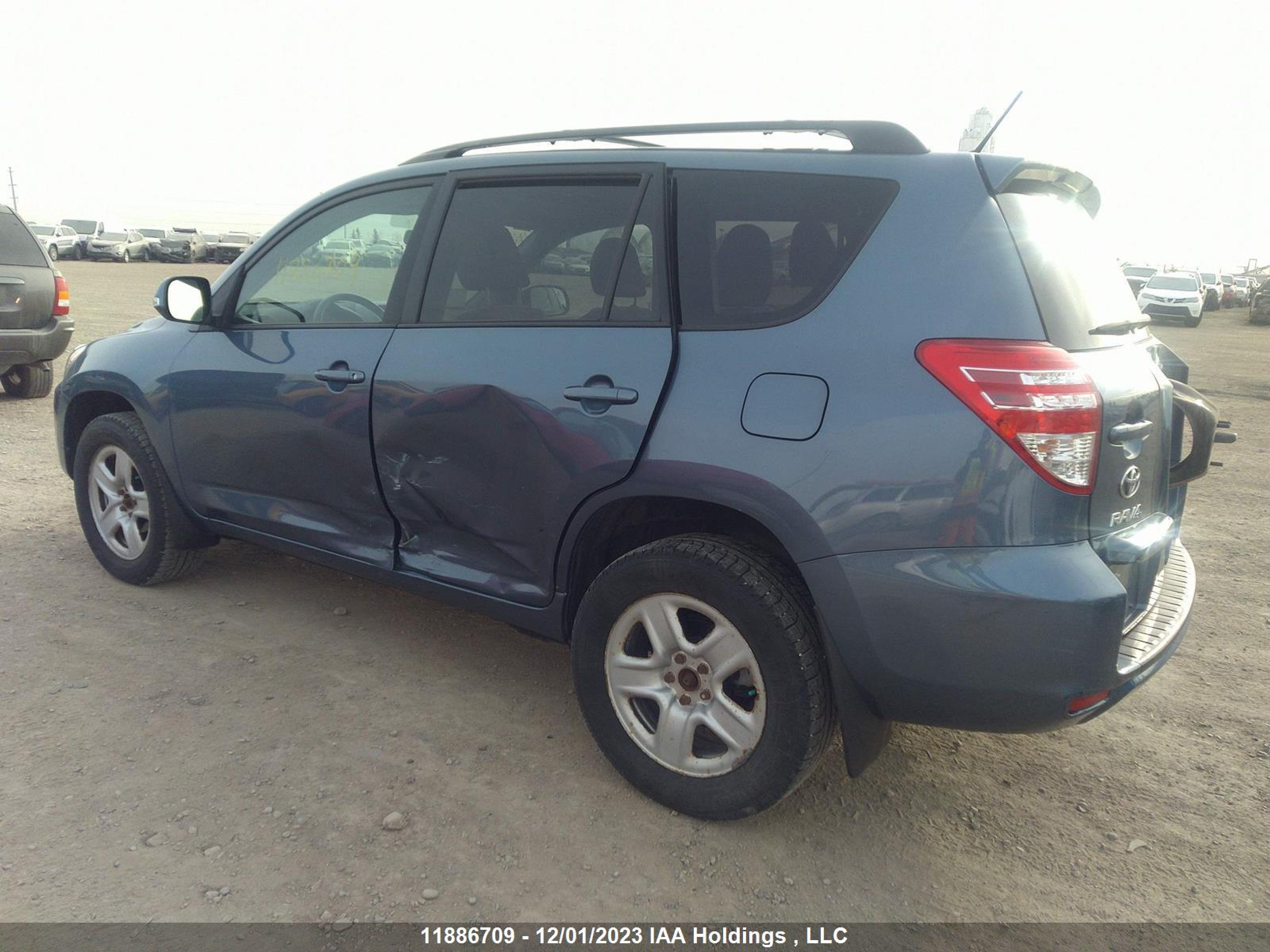 Photo 2 VIN: 2T3BF4DV3BW164118 - TOYOTA RAV 4 