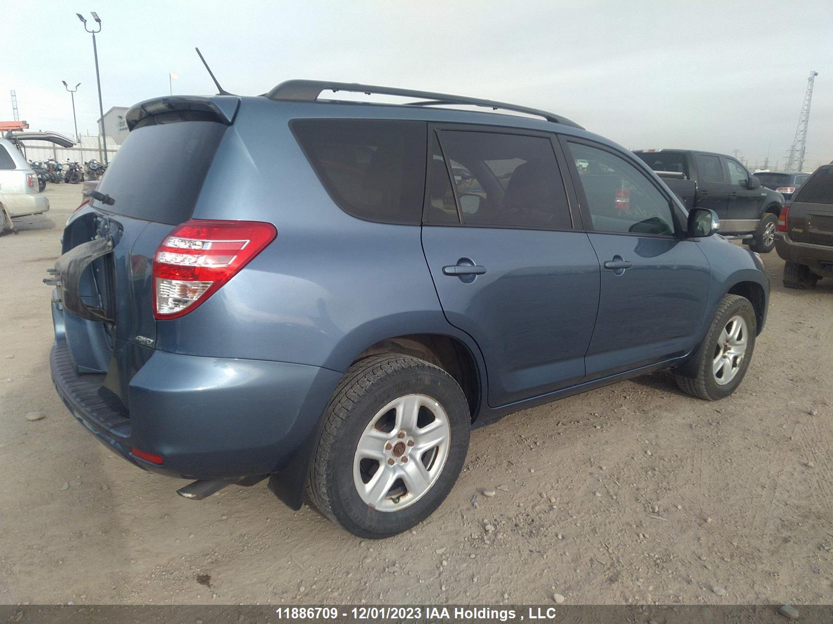 Photo 3 VIN: 2T3BF4DV3BW164118 - TOYOTA RAV 4 