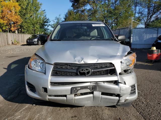 Photo 4 VIN: 2T3BF4DV3CW177890 - TOYOTA RAV4 