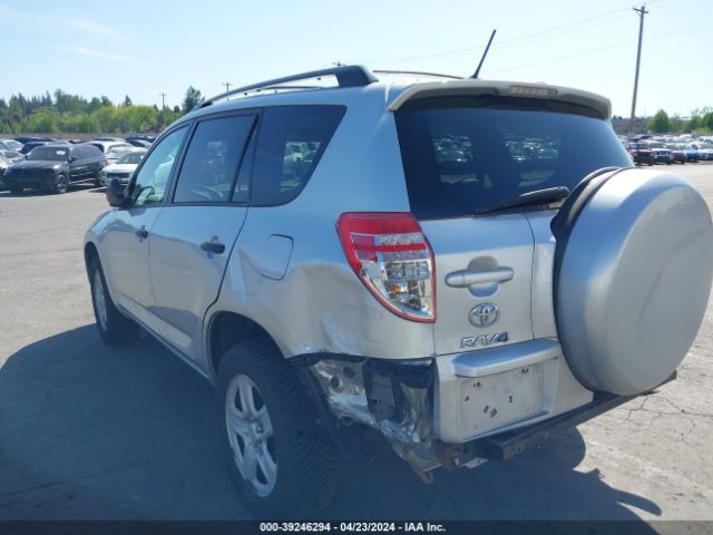 Photo 2 VIN: 2T3BF4DV3CW181678 - TOYOTA RAV4 