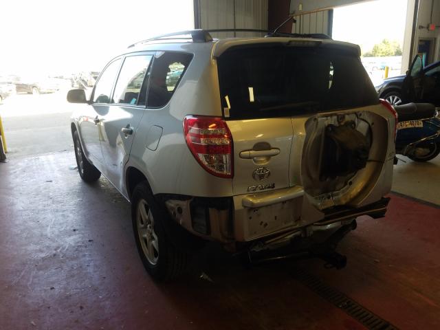 Photo 2 VIN: 2T3BF4DV3CW182975 - TOYOTA RAV4 