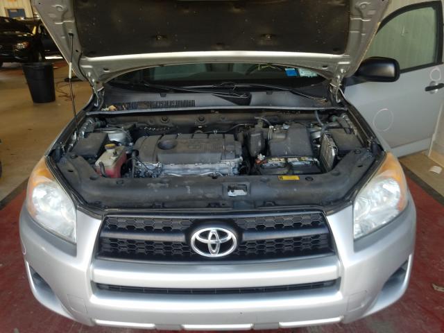 Photo 6 VIN: 2T3BF4DV3CW182975 - TOYOTA RAV4 