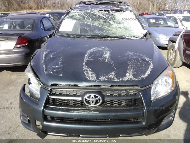 Photo 5 VIN: 2T3BF4DV3CW202545 - TOYOTA RAV4 