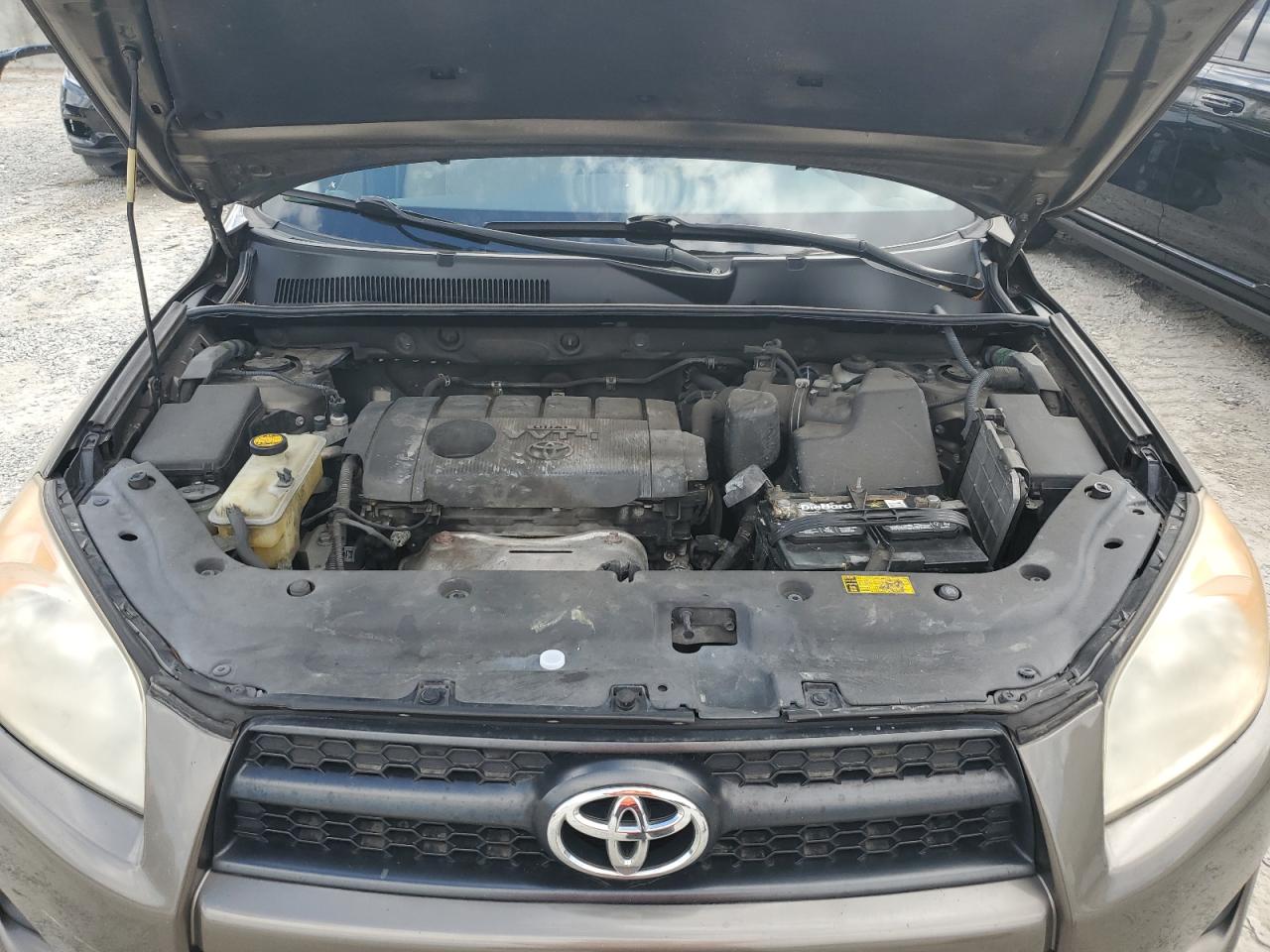 Photo 10 VIN: 2T3BF4DV3CW217207 - TOYOTA RAV 4 