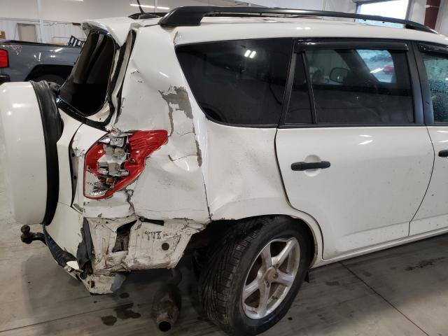 Photo 8 VIN: 2T3BF4DV3CW257528 - TOYOTA RAV4 